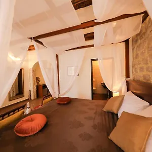 luxury-rooms-contessa-vitali.hotelinzadar.com/